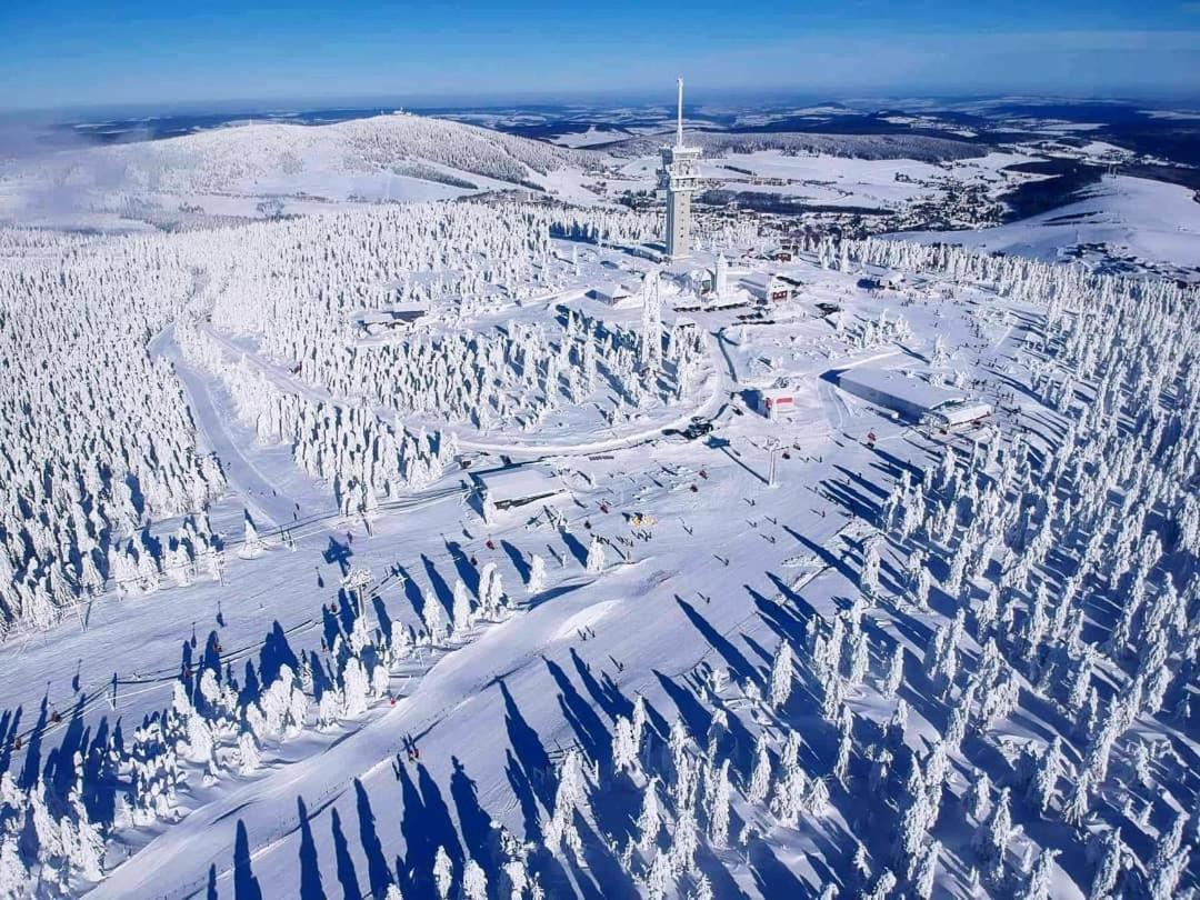 Apartmán Švícárek Loucná pod Klínovcem Exterior foto